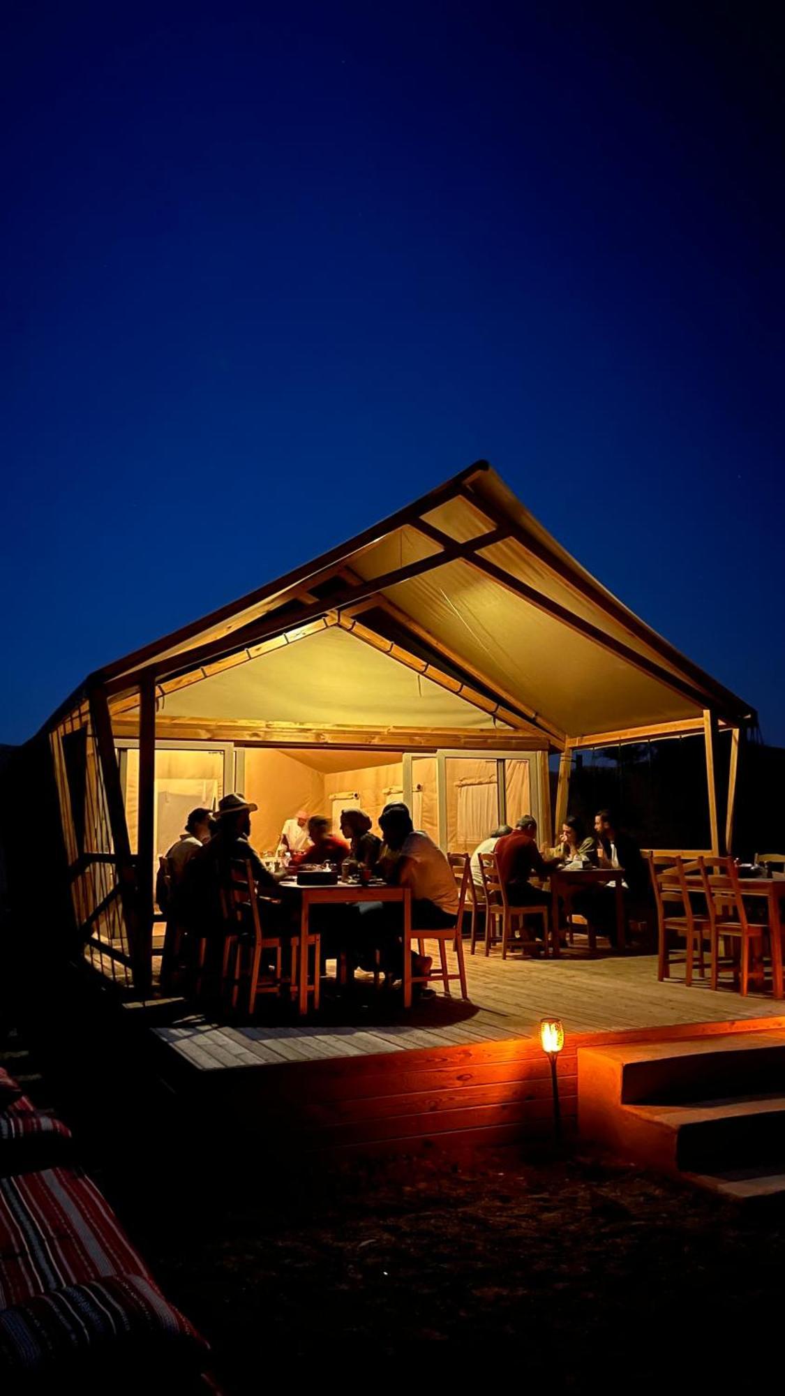 Hotel Adventurer Camp à Al Wāşil Extérieur photo